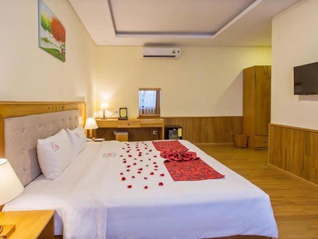Golden Sea Hotel Da Nang Exterior photo